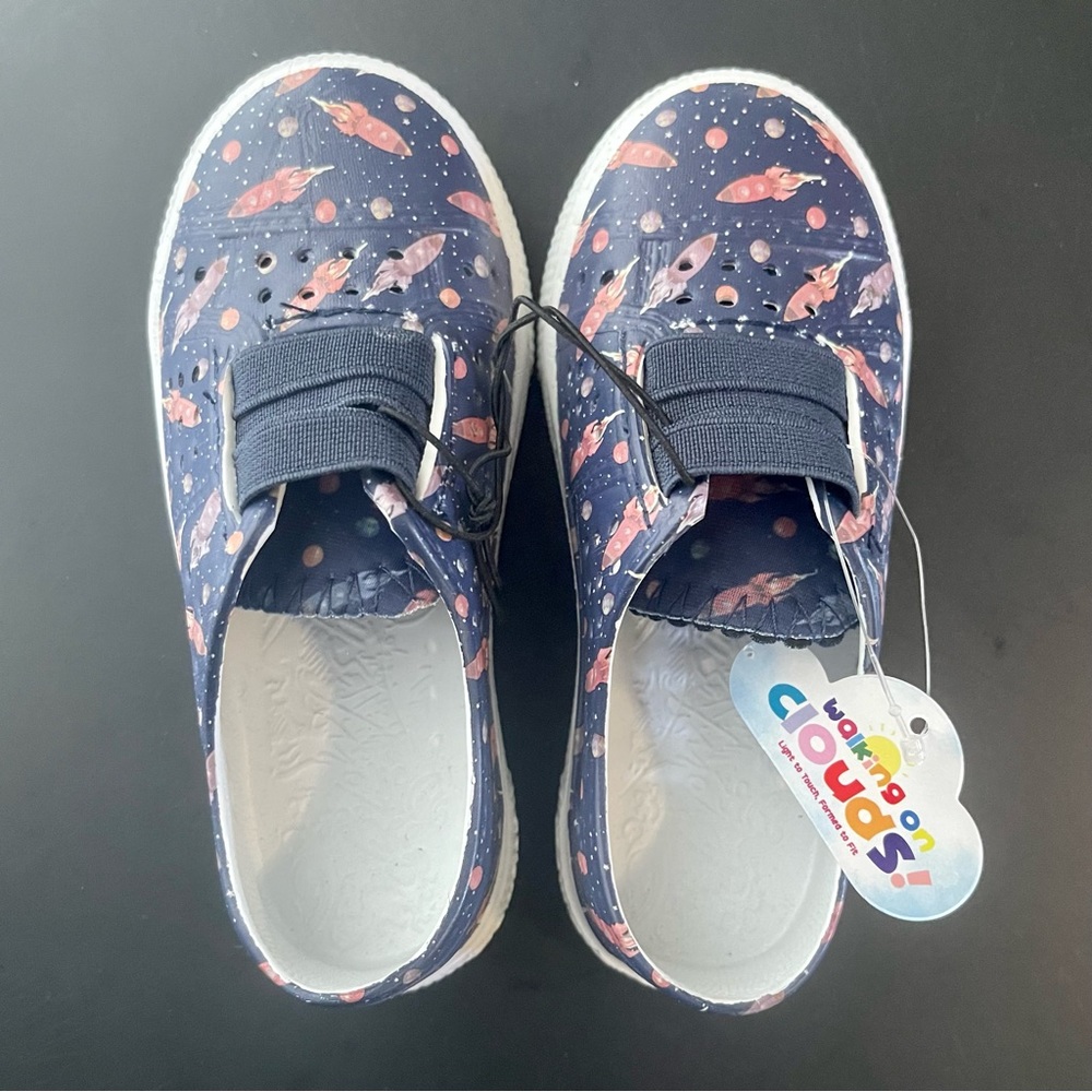 NEW Blowfish Malibu Kids Walking On Clouds Slip On Shoes